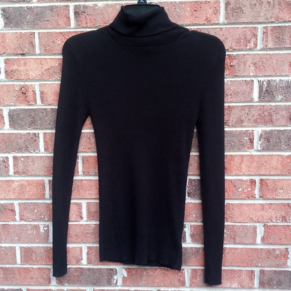 Express Knit Turtleneck Top